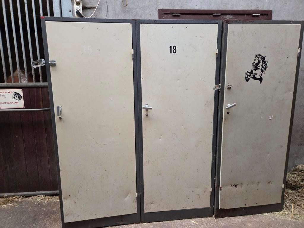 3 Gebruikte Zadelkasten per stuk of 3 tegelijk, Dieren en Toebehoren, Stalling en Weidegang, Stalling