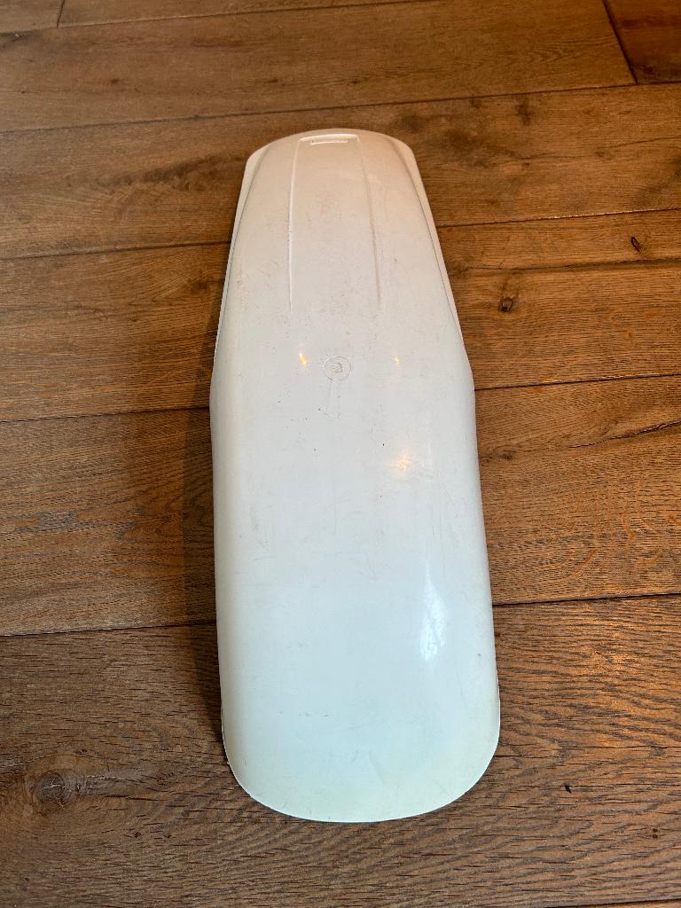 Oldtimer Maico achterspatbord wit - Utah International, Ophalen of Verzenden