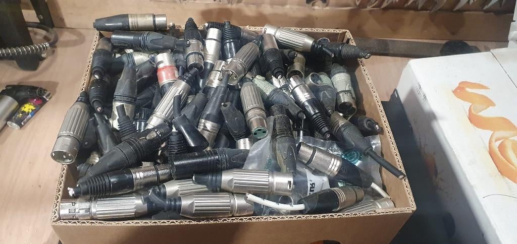 XLR connectoren gebruikt, Verzenden, Gebruikt, Apparatuur