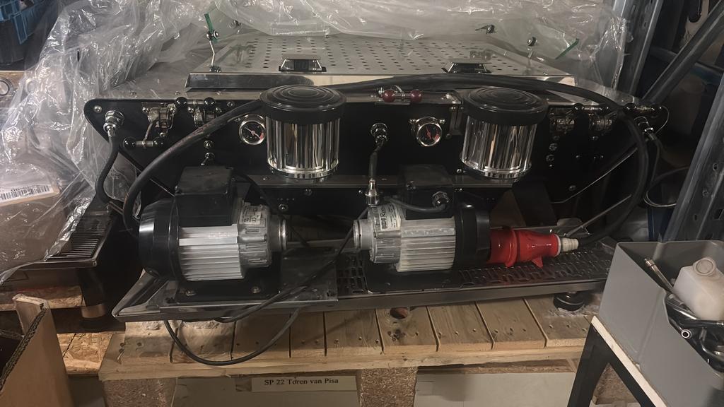 KEES VAN DER WESTEN – SPIRIT, Ophalen, Espresso apparaat