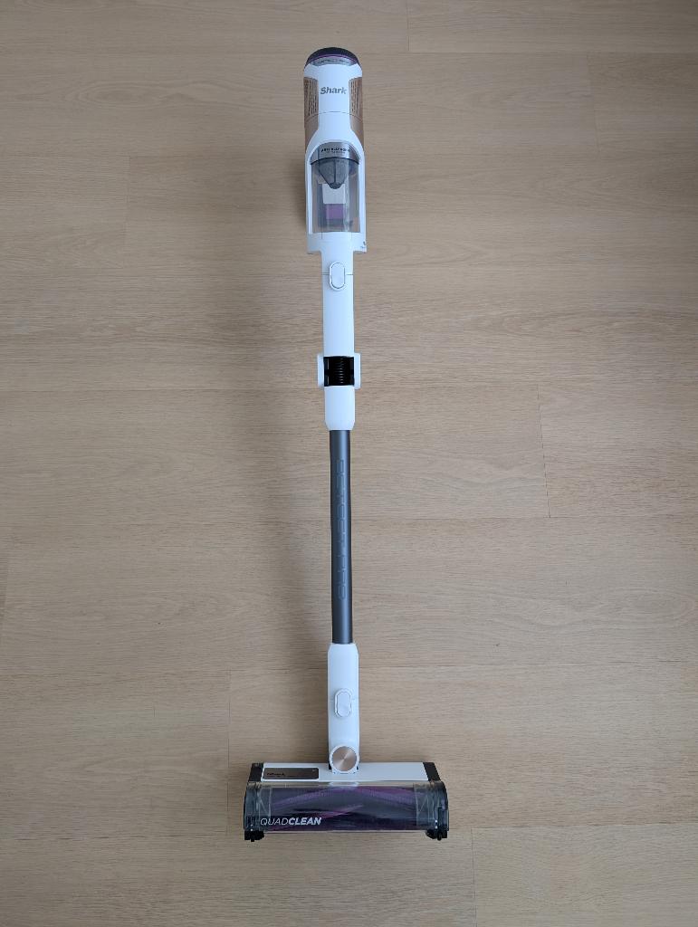 Shark Detect Pro IW1611DE, Ophalen, Stofzuiger, Zo goed als nieuw, Minder dan 1200 watt