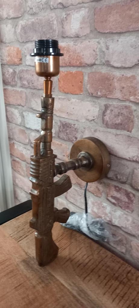 Evergreen:Grote 42cm Pistool Wandlamp♥️SALE VERKOOP♥️, Huis en Inrichting, 1446dt, Nieuw, Ophalen of Verzenden, Brmpy4@versatel.nl