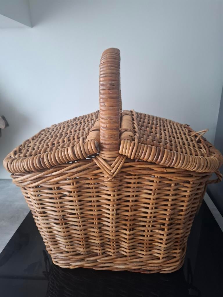 Grote rotan rieten picknickmand mand tas, Ophalen, Gebruikt, Zonder inhoud