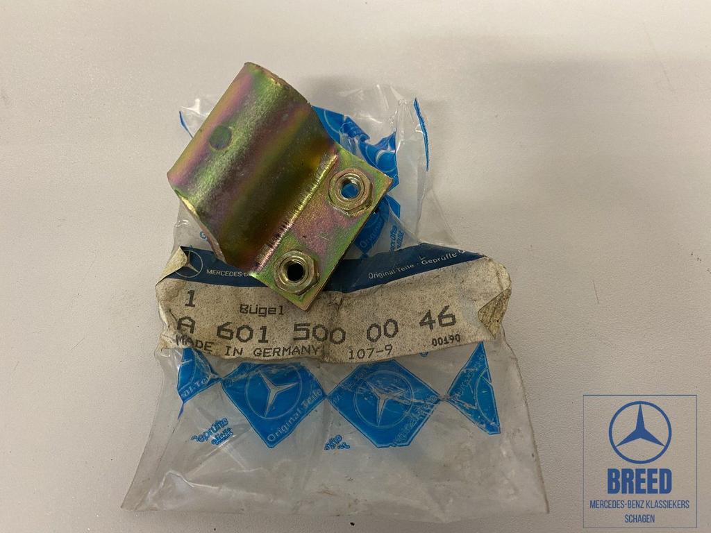 NOS beugel radiateurbevestiging Mercedes W601 W602 W611 T1 T, -, Nieuw, Ophalen of Verzenden, -