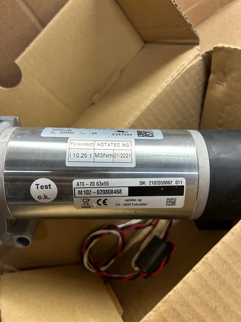 Record ATE-20 63x55 Elektromotor 3250rpm 30VDC 4A, Doe-het-zelf en Verbouw, Ophalen of Verzenden, Nieuw, Elektromotor, 1800 rpm of meer