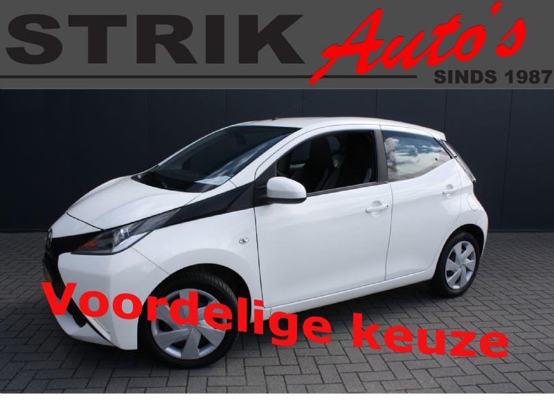 Toyota Aygo 1.0 VVT-i x-play - 1e EIGENAAR - AUTOMAAT- AIRCO, Auto's, Euro 5, Stof, Gebruikt, Zwart
