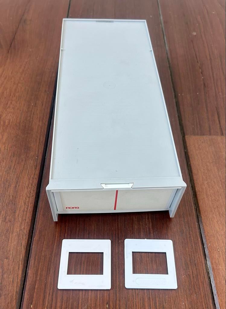 Dia cassette incl. slider en dia raampjes, Audio, Tv en Foto, Diaprojectors, Ophalen of Verzenden, Gebruikt