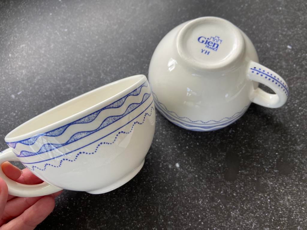 2 Gien kopjes decor Aurelie Blue GIEN France servies gaaf, Ophalen of Verzenden, Zo goed als nieuw, Overige stijlen, Kop(pen) en/of Schotel(s)