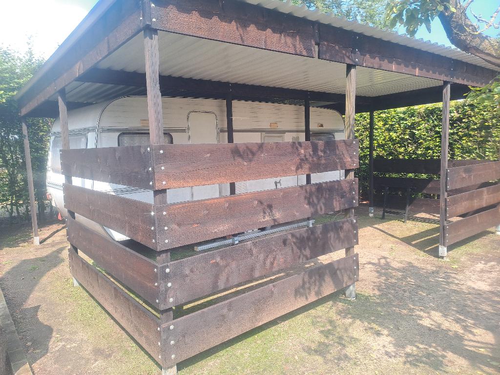 Te huur tijdelijk woonplaats / Caravan, Huizen en Kamers, Kamers te huur, Utrecht, Minder dan 20 m²