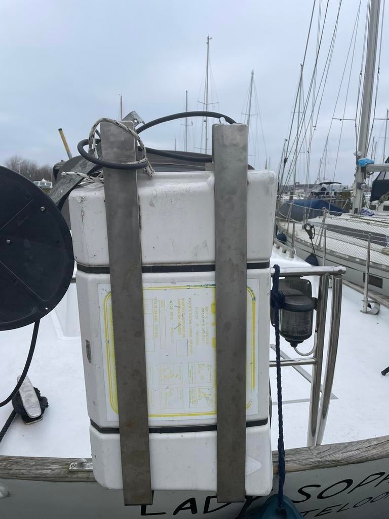 Reddingsvlot 4 personen met beugel, Watersport en Boten, Accessoires en Onderhoud, Gebruikt, Overige typen, Ophalen of Verzenden