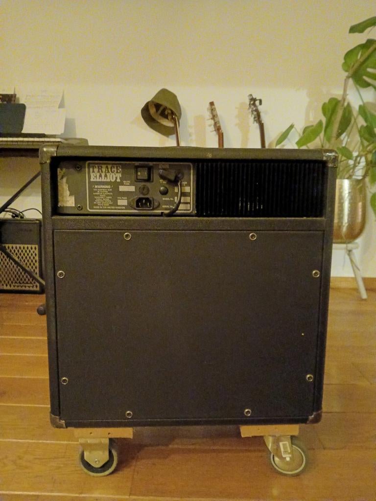 Trace Elliot en Hartke., Muziek en Instrumenten, Ophalen, Gebruikt, 100 watt of meer