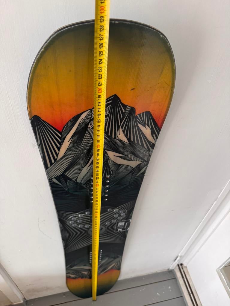 Jones Progidy snowboard maat 130 cm, Sport en Fitness, Snowboarden, Ophalen of Verzenden, Zo goed als nieuw, Board