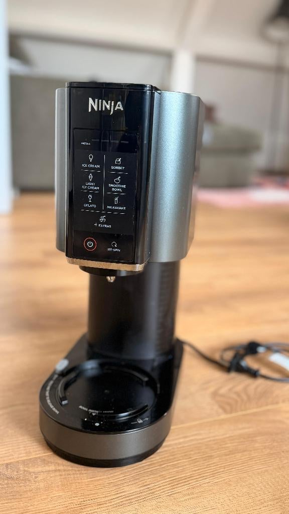 Ninja CREAMi Ice Cream & Frozen Dessert Maker NC302EU, Ophalen, Zo goed als nieuw