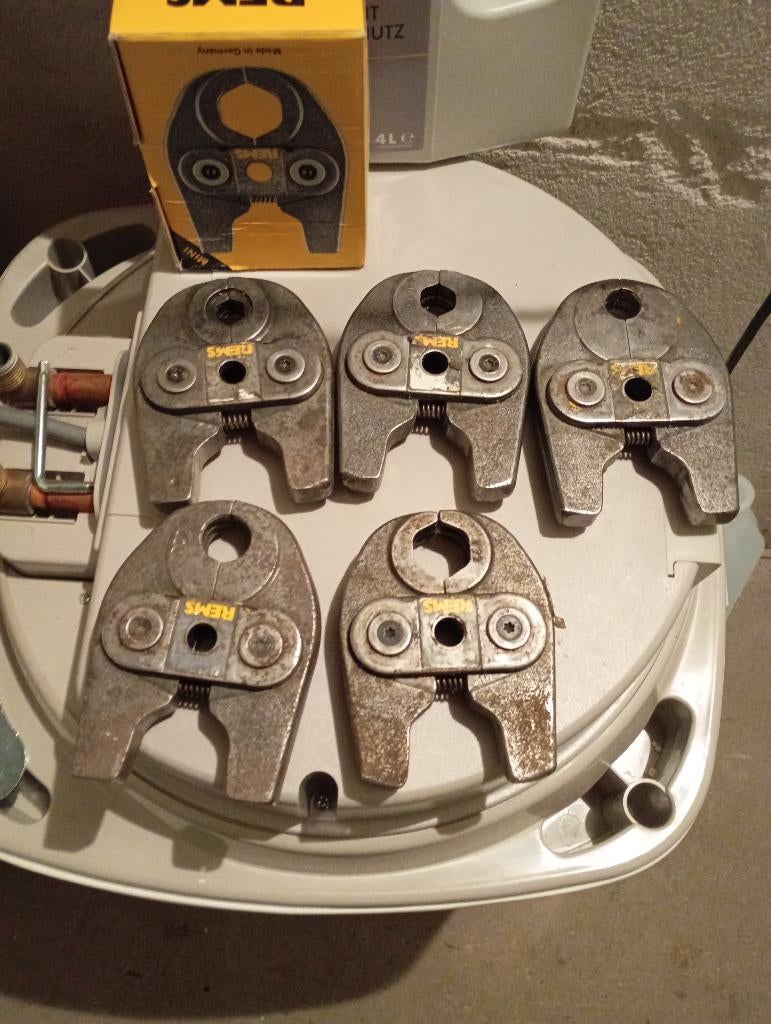 Rems mini persbekken th u v profiel, Doe-het-zelf en Verbouw, Gereedschap | Handgereedschap, Ophalen, Zo goed als nieuw