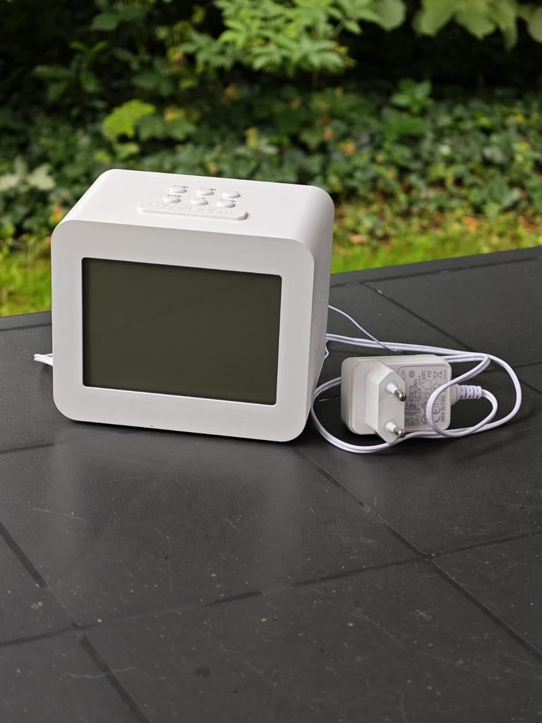 Hema. Digitale Wekkerradio met Snooze en Blauw Licht, Ophalen of Verzenden, Nieuw, Digitaal