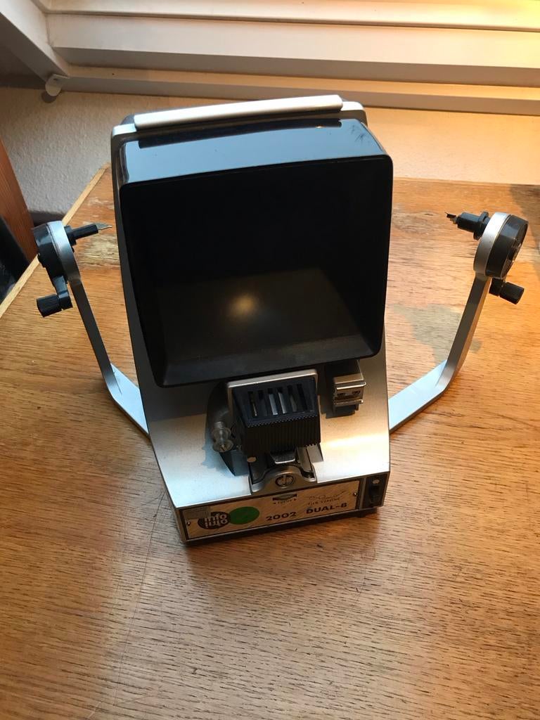 Vintage 8mm Film Editor Viewer - Dual 8, Audio, Tv en Foto, Diaprojectors, Ophalen of Verzenden, Gebruikt, Met scherm