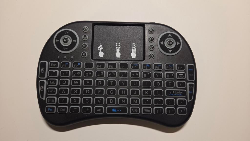 Mini Draadloos Toetsenbord met Touchpad en verlichting/nieuw, Computers en Software, Toetsenborden, Multimediatoetsen, Nieuw, Ophalen of Verzenden