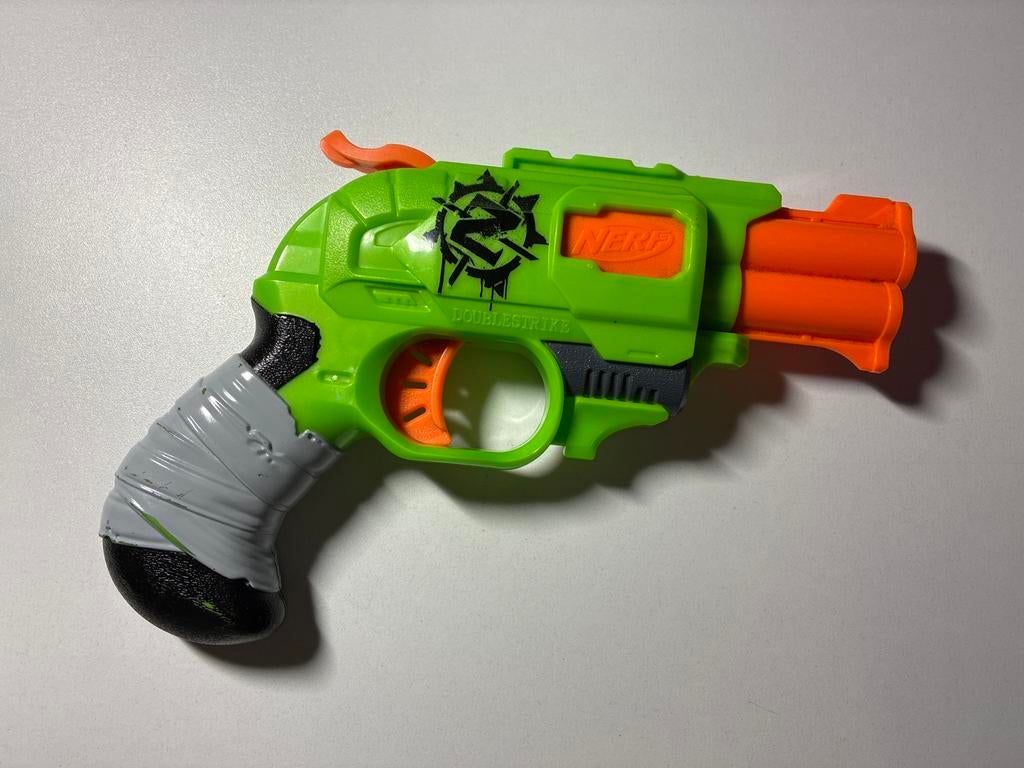 Nerf pistool (zombie strike) - exclusief kogels, Kinderen en Baby's, Speelgoed | Buiten | Actiespeelgoed, Ophalen of Verzenden
