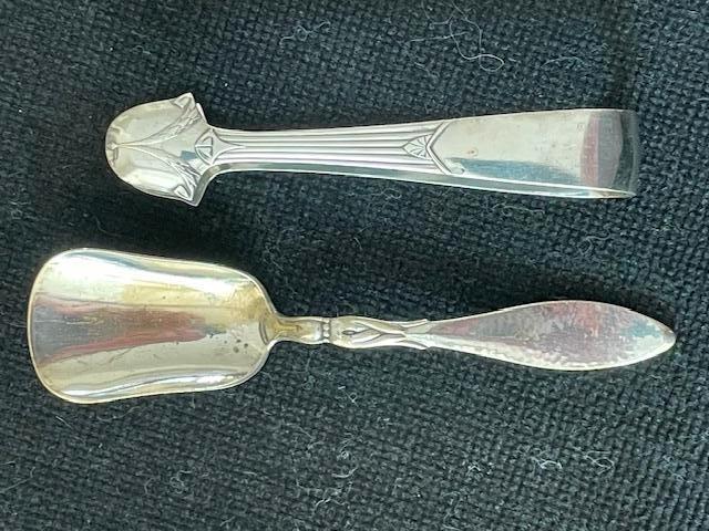 Verzilverd antiek Wellner suikerschepje + WMF suikertangetje, Antiek en Kunst, Ophalen