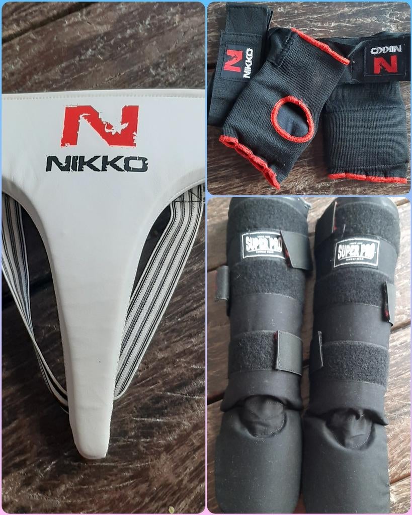 Kickboks (meisje). Beenbeschermers, tok, handbeschermers, Ophalen, Gebruikt, Overige, Vechtsportbescherming