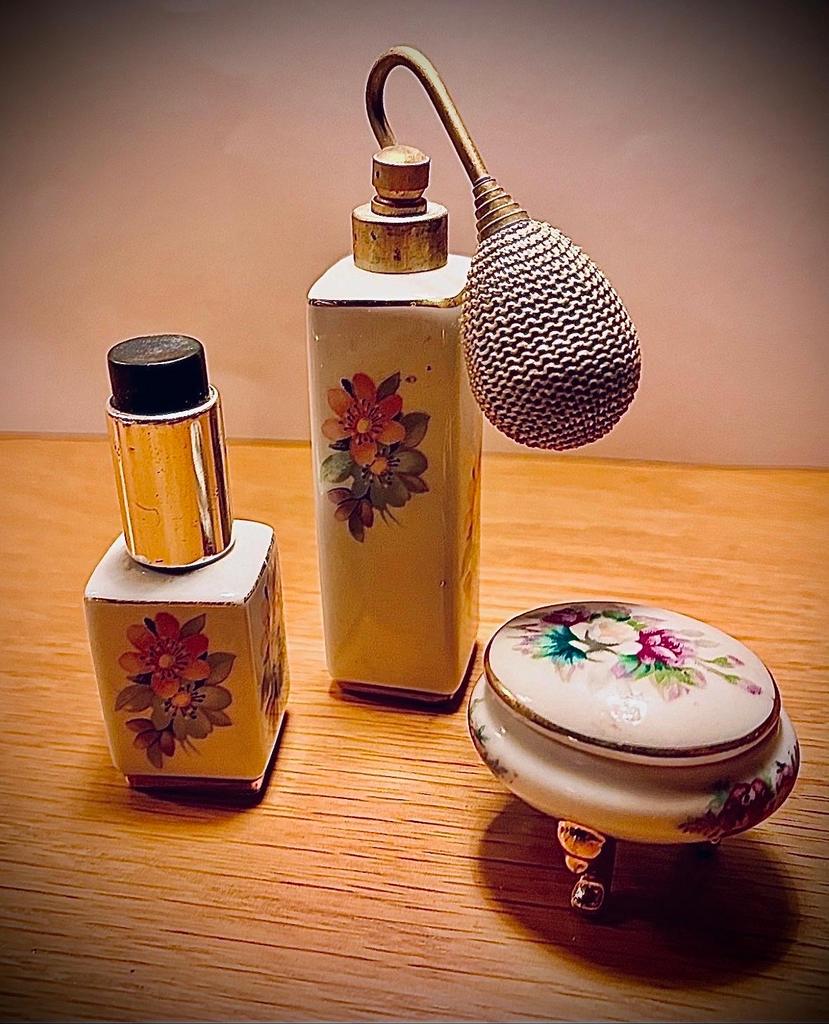 Royal Bavaria Parfum Set - Nostalgisch Porselein, Ophalen of Verzenden, Gebruikt, Toebehoren