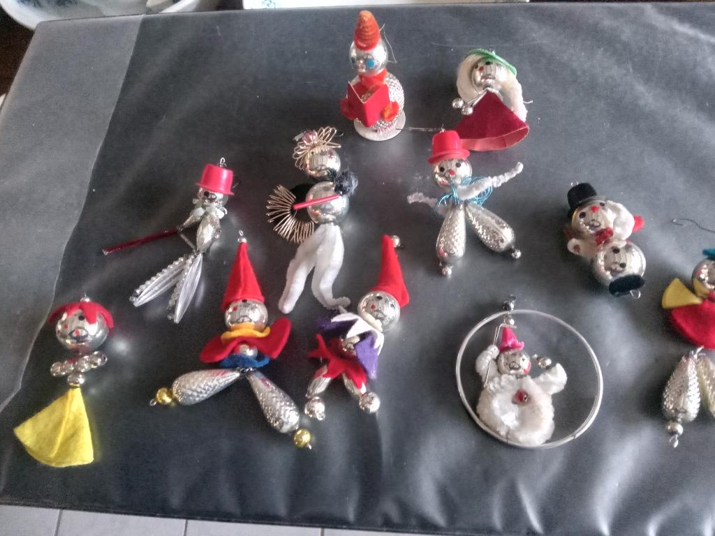 antieke kerstbal prachtige model gablonzer popjes handwerk, Ophalen of Verzenden, Gebruikt