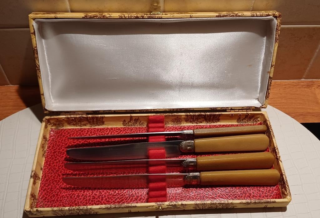 InoxYdable messen in doos SALE, Antiek en Kunst, Ophalen of Verzenden