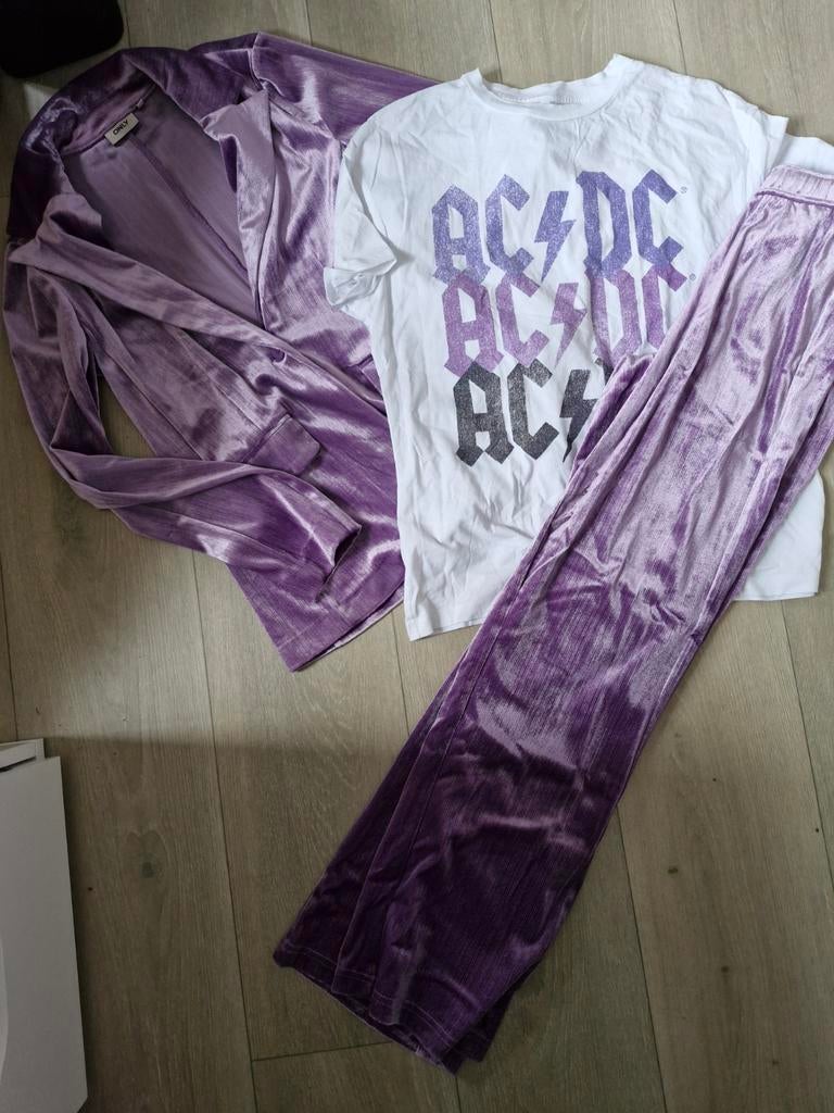 Only MT 158 Set - Blazer, Broek & T-shirt, Meisje, Only, Ophalen of Verzenden, Zo goed als nieuw