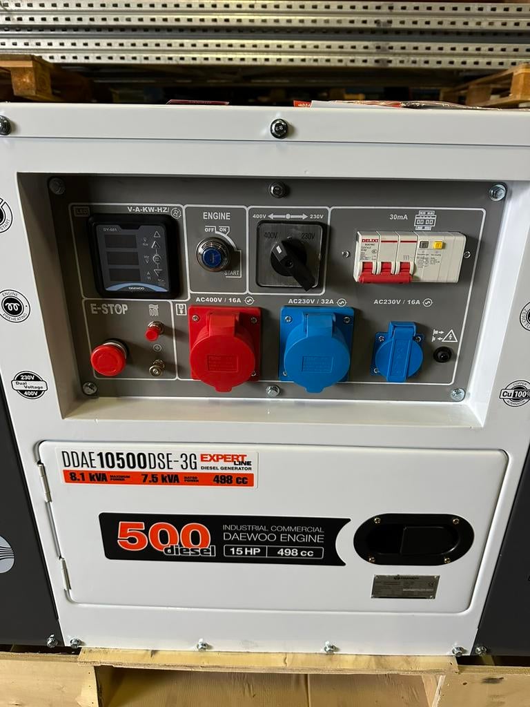 DAEWOO DDAE10500DSE-3G DIESEL GENERATOR 8.1 kVA NOODSTROOM l, Ophalen of Verzenden, Zo goed als nieuw, Dieselolie