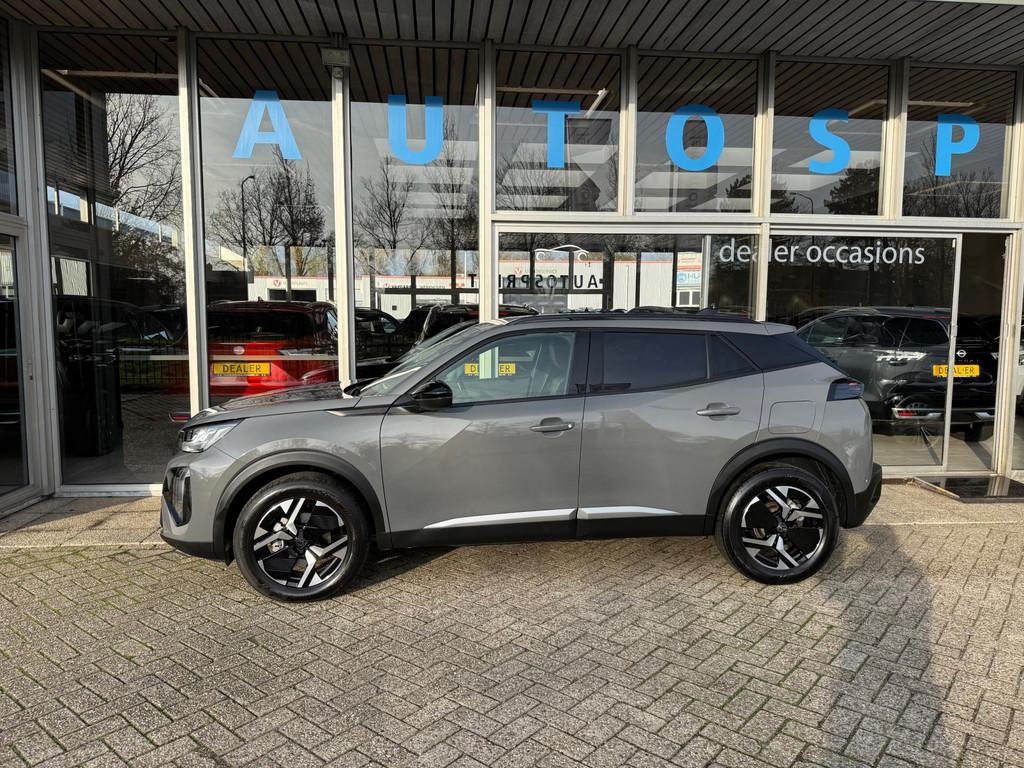 Peugeot 2008 1.2 PureTech PK130 / ACHTERUITRIJCAMERA / NAVIG, Gebruikt, Zwart, 1199 cc, Leder en Stof
