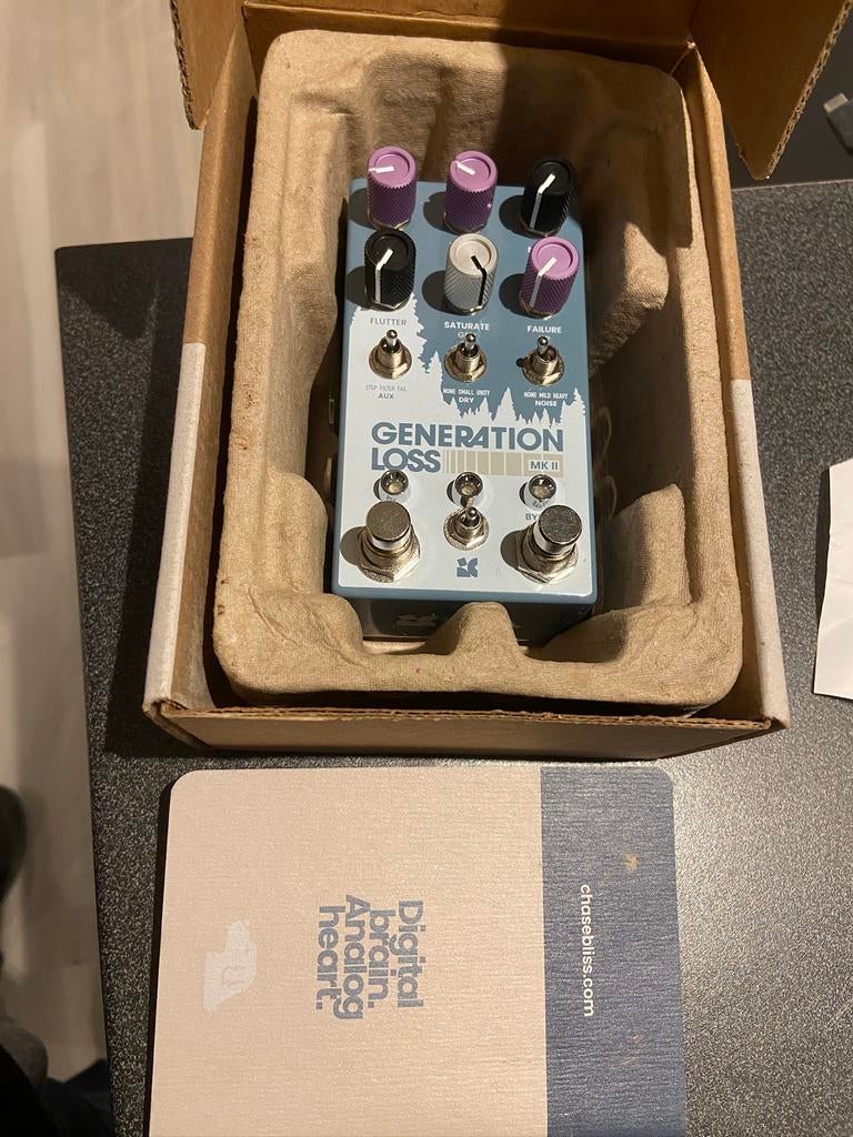 Chase Bliss Audio Generation Loss MKII pedal original box, Ophalen of Verzenden, Zo goed als nieuw, Delay of Echo