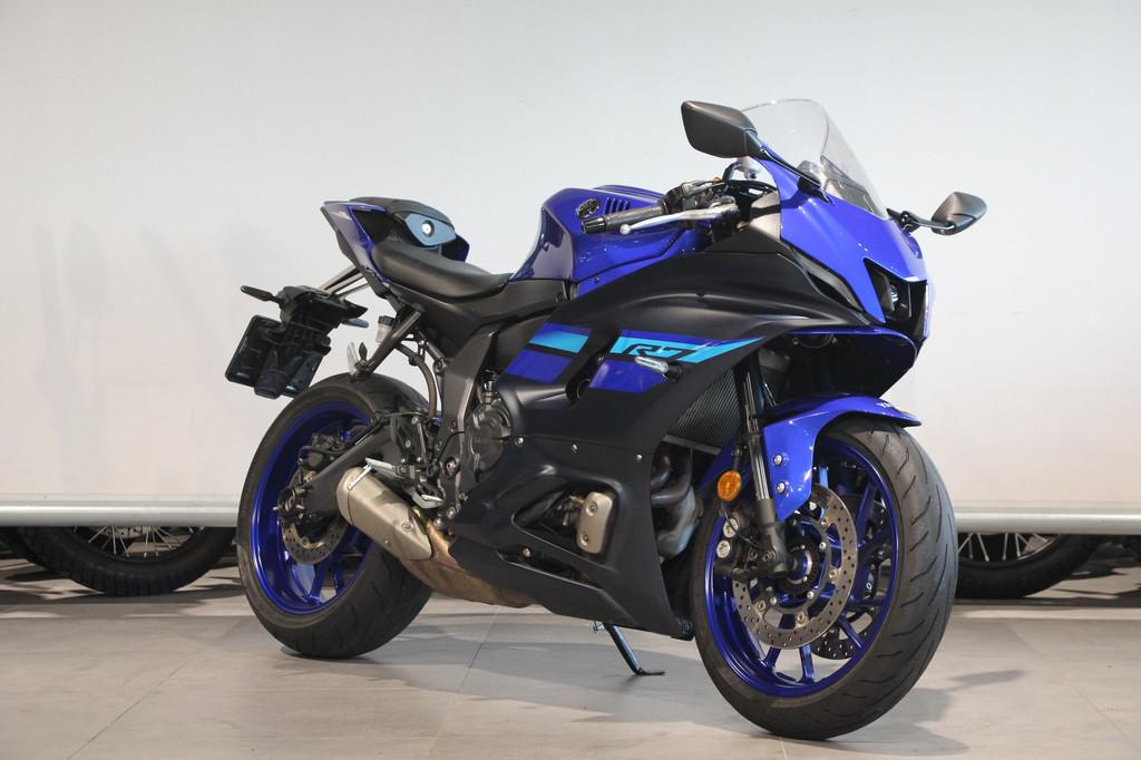 Yamaha YZF R7 (bj 2025) - foto 2
