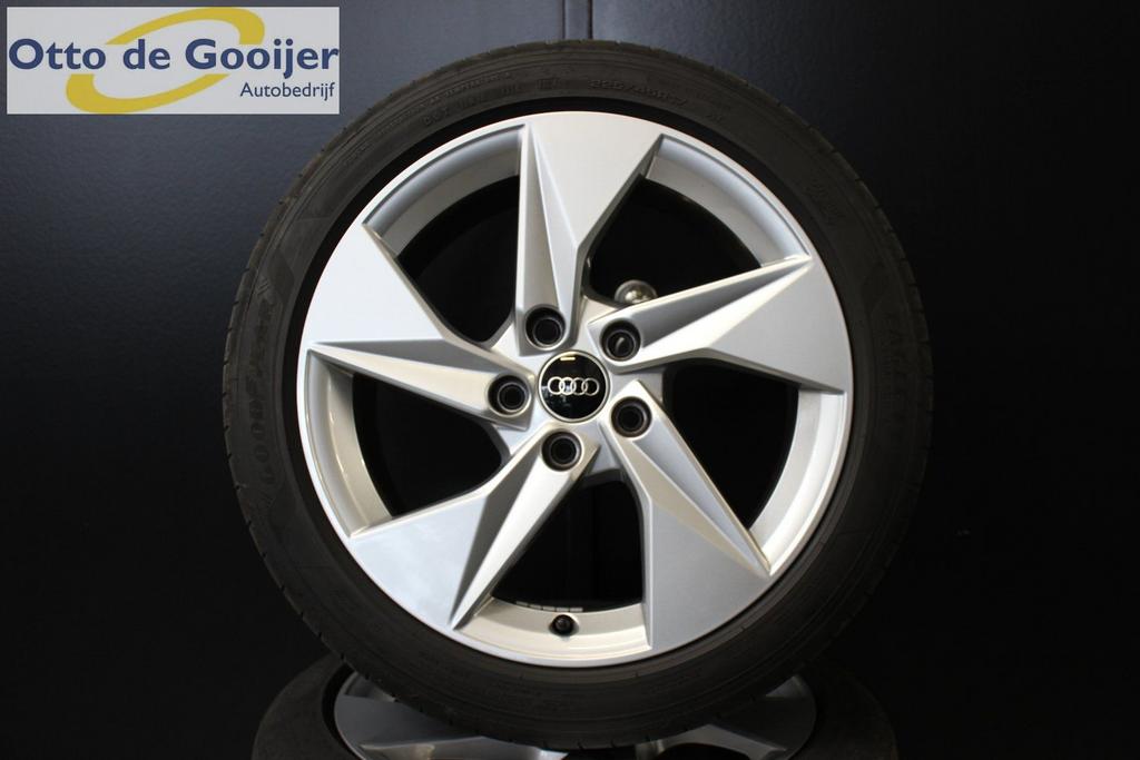 Originele Audi A3 Velgen 17 Inch Zomerbanden Goodyear, Auto-onderdelen, Banden en Velgen, Banden en Velgen, Zomerbanden, 17 inch