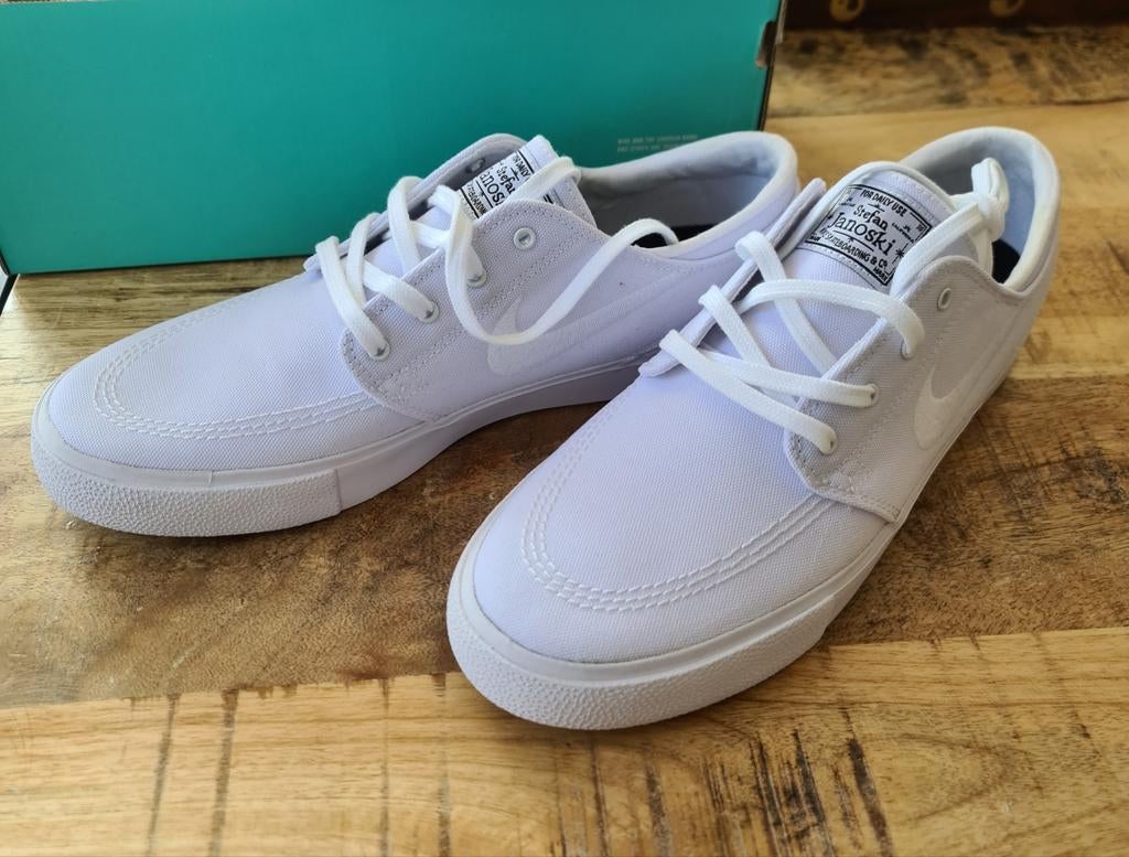 Nike SB Zoom Janoski Wit - Nieuw in doos, Nike SB, Wit, Nieuw, Ophalen of Verzenden