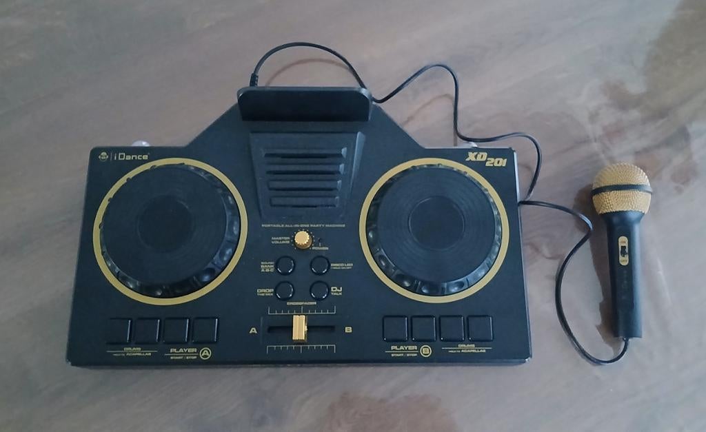 iDance DJ-set - Zo goed als nieuw met veel functies, Muziek en Instrumenten, Dj-sets en Draaitafels, Ophalen of Verzenden, Zo goed als nieuw