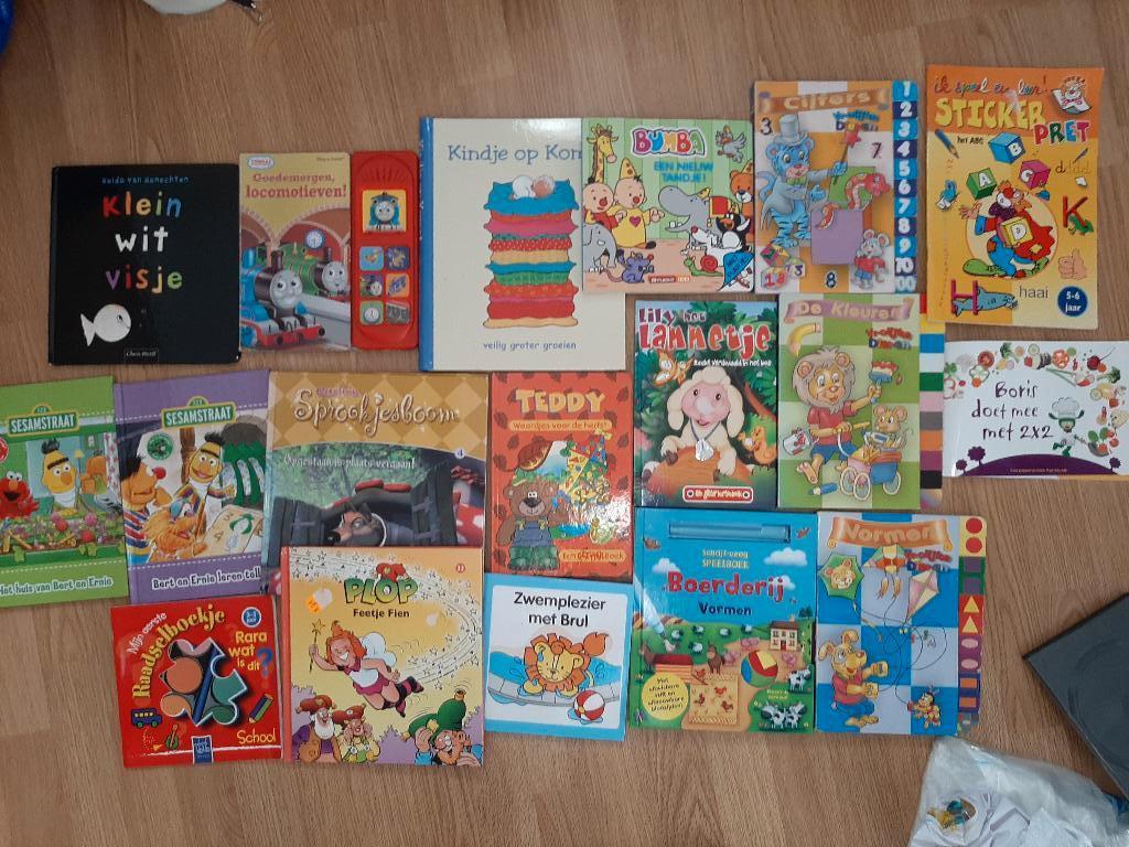 Een stapel mooie nieuwe kinderen boeken (verschillende soort, Ophalen of Verzenden, Nieuw, Verschillende onderwerpen