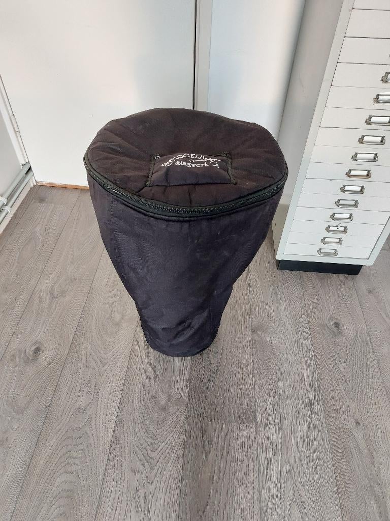 2 zeer goede djembés te koop, Ophalen, Gebruikt, Trommel