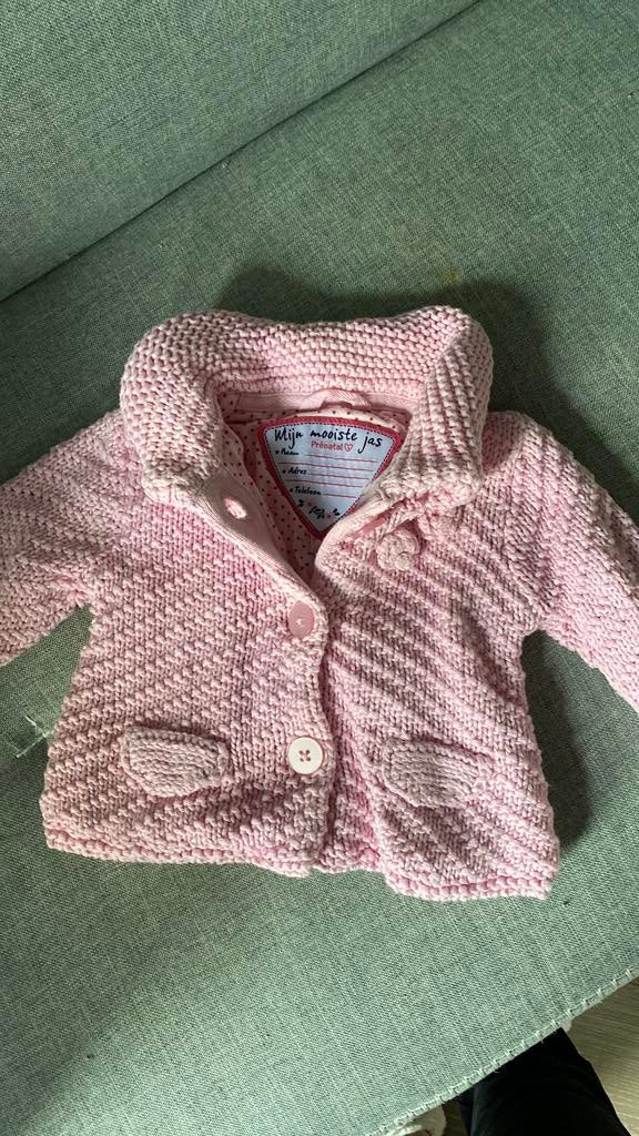 Gebreid jasje maat 68 prenatal, Ophalen of Verzenden, Zo goed als nieuw, Meisje, Jasje
