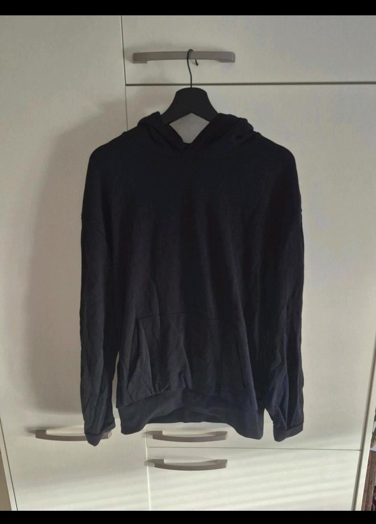 Zwarte hoodie, Kleding | Dames, Ophalen of Verzenden, Zo goed als nieuw, Zwart