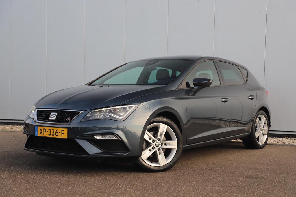 SEAT Leon 1.5 TSI FR Business Intense 131PK Virtual Cockpit, Voorwielaandrijving, Parkeersensor, Stof, Euro 6