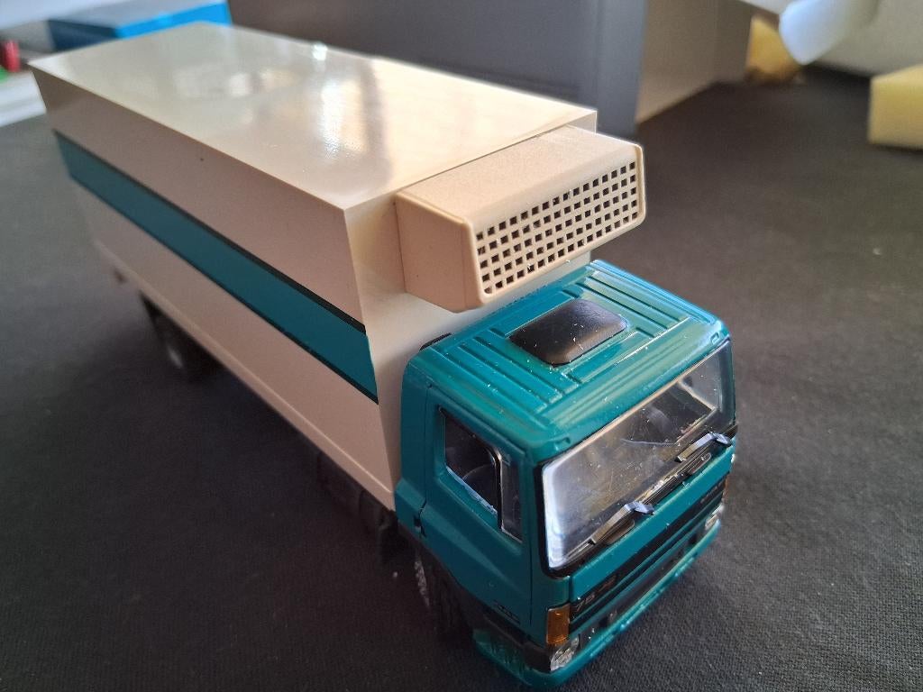 DAF 75 CF blauw bakwagen / koelwagen TEKNO 1:50, Ophalen of Verzenden, Zo goed als nieuw, Bus of Vrachtwagen, Tekno