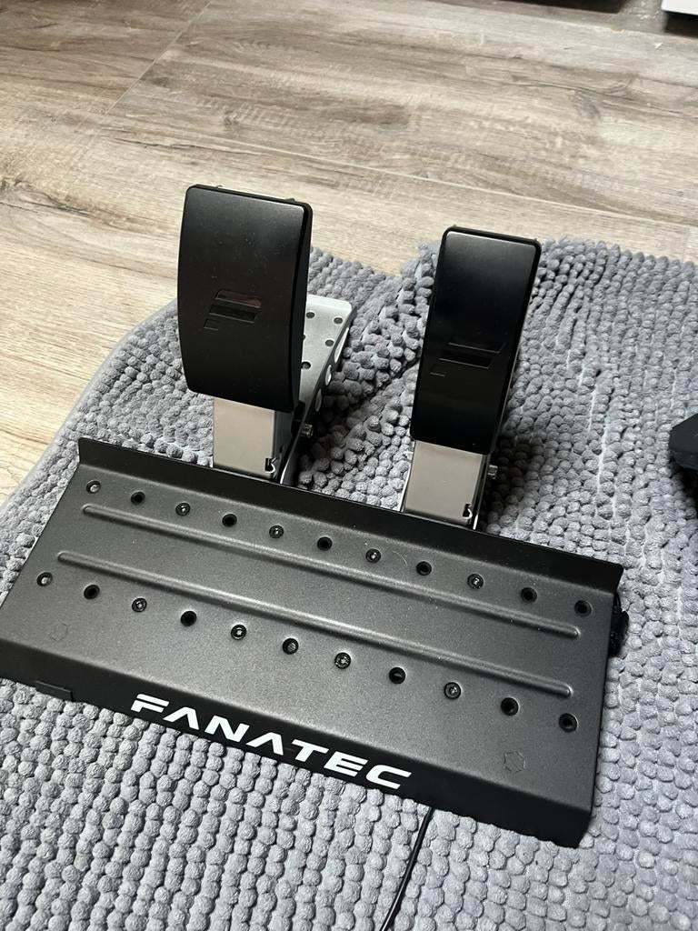 Fanatec F1 stuur met Fanatec 8nm, Ophalen of Verzenden, Zo goed als nieuw