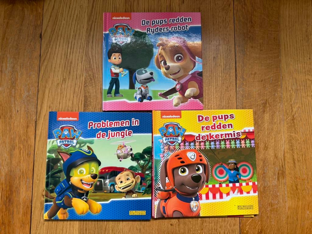 Paw Patrol boeken, Boeken, Ophalen of Verzenden, Zo goed als nieuw, Fictie algemeen
