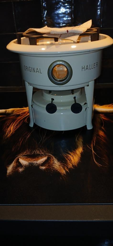 Prachtig 2 pits creme kleur  Haller petroleumstel, Antiek en Kunst, Ophalen of Verzenden