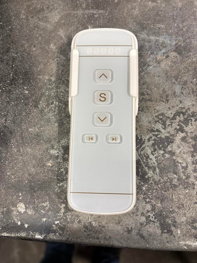 Universele afstandsbediening met 5 kanalen, Ophalen of Verzenden, Nieuw, Universeel, Met display