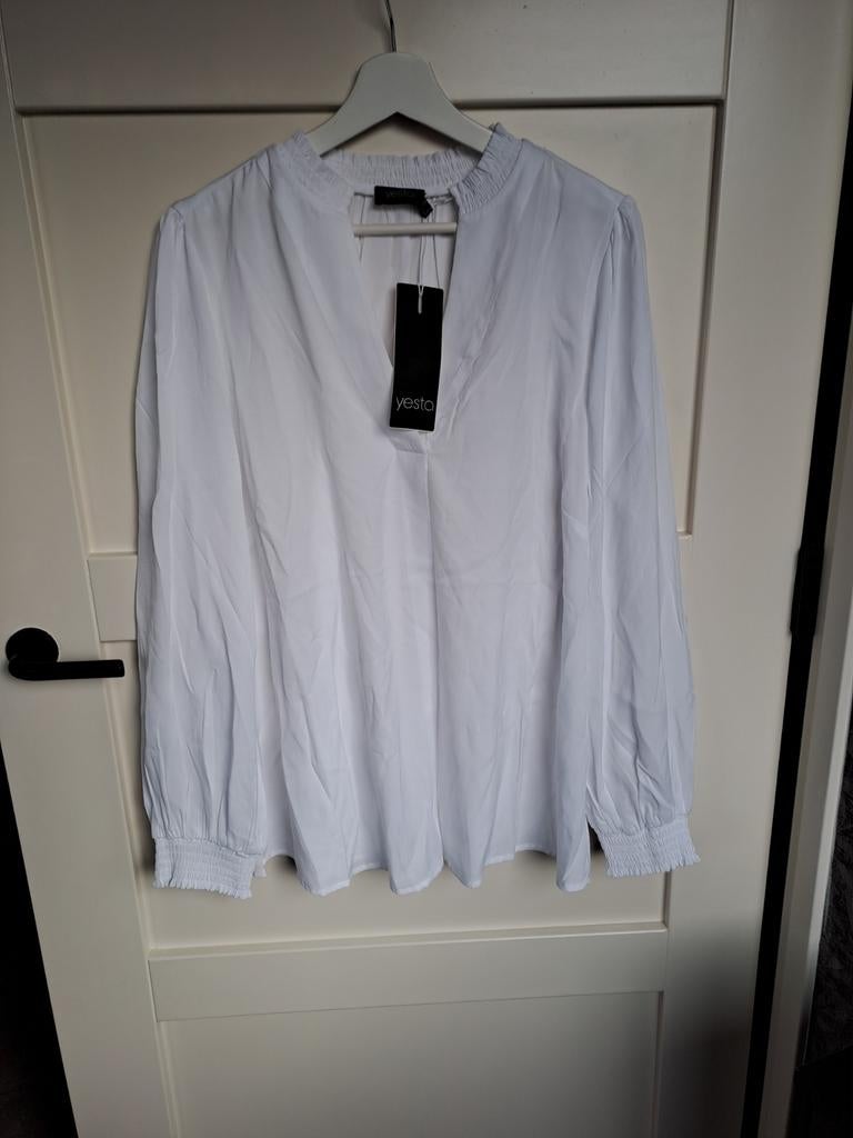 Nieuwe Yesta Valentien Off White Blouse Maat 46/48 (XL), Wit, Maat 46/48 (XL) of groter, Ophalen of Verzenden, Nieuw