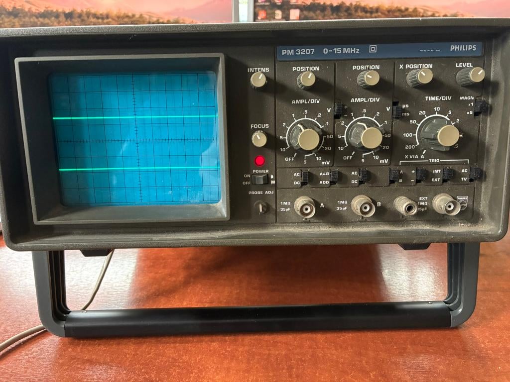 te koop oscilloscoop, Doe-het-zelf en Verbouw, Verzenden, Gebruikt, Elektriciteit