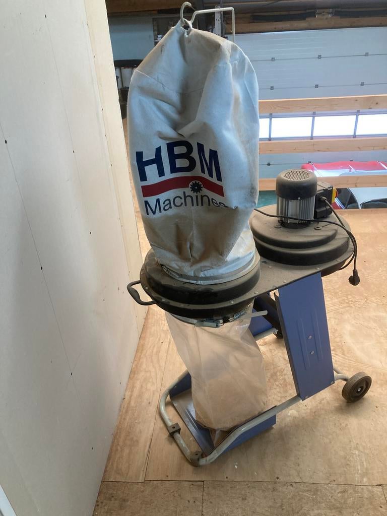 Stofafzuig installatie HBM, Ophalen, Zo goed als nieuw, Afzuiger