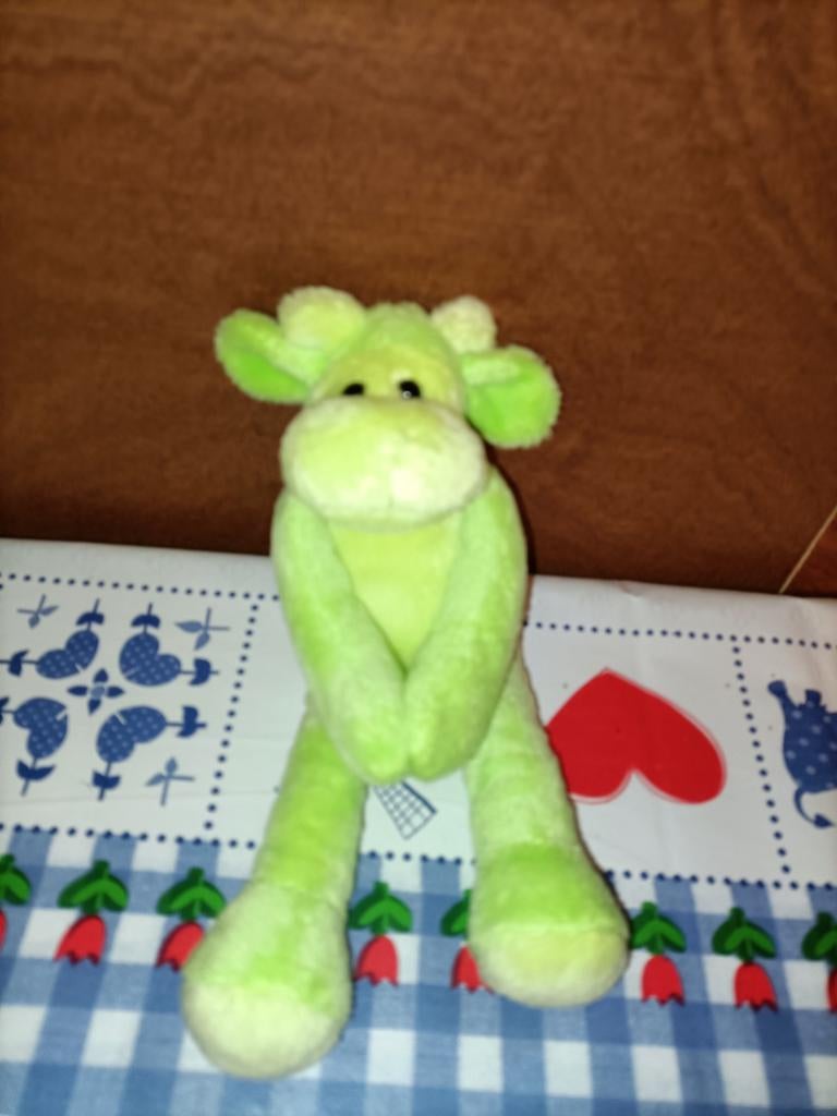 Hema koe knuffel licht groen met magneten in handen 22 cm, Ophalen of Verzenden, Zo goed als nieuw