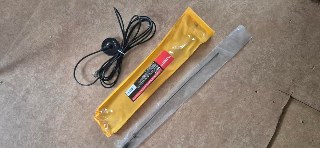 Diamond MR-77 kleefvoet antenne 2m/70cm, Telecommunicatie, Antennes en Masten, Ophalen of Verzenden, Gebruikt, Antenne